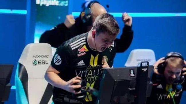 的赛事中体 的赛事中体